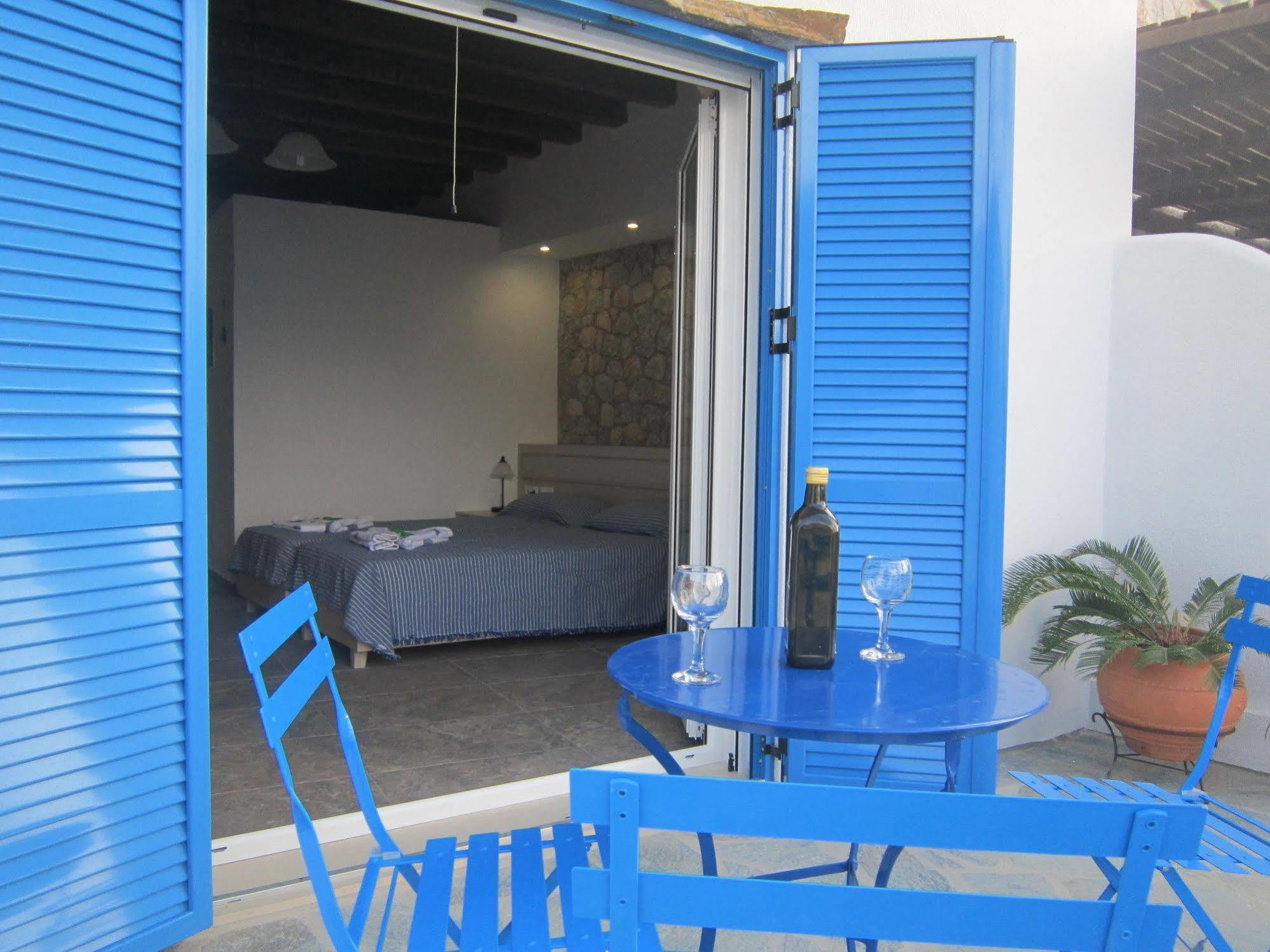 Agnanti Beach Apartments Archangelos  Eksteriør bilde